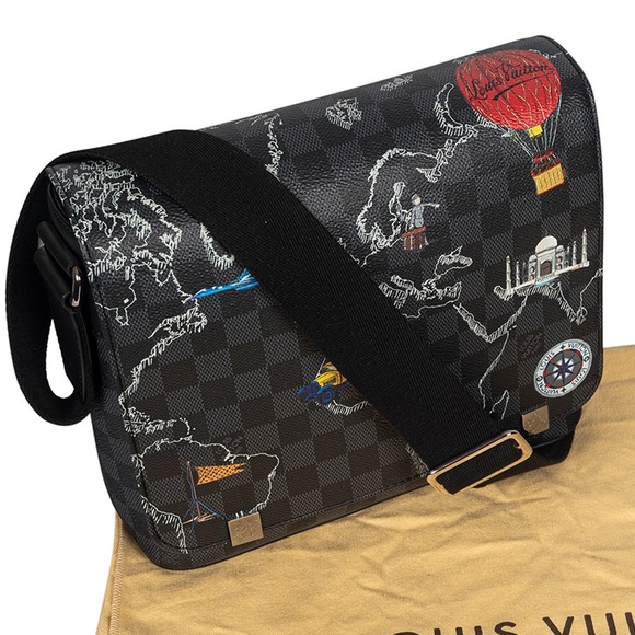 Louis Vuitton LTD Ed World Map District PM Damier Graphite Messenger Bag black - Picture 8 of 8